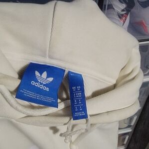 Oversized Adidas sweater